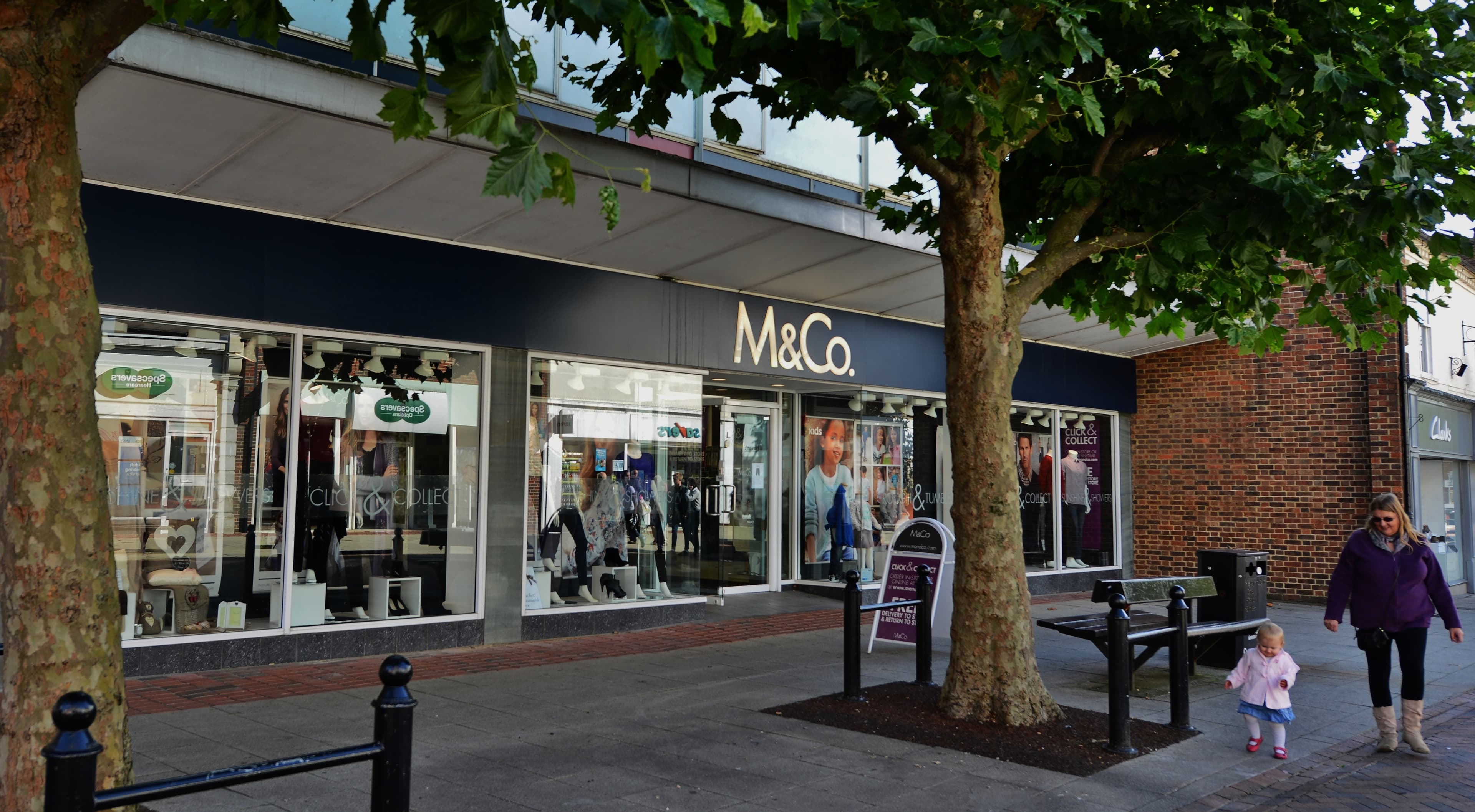 West Street, Havant — the pedestrianised town centre shopping street
